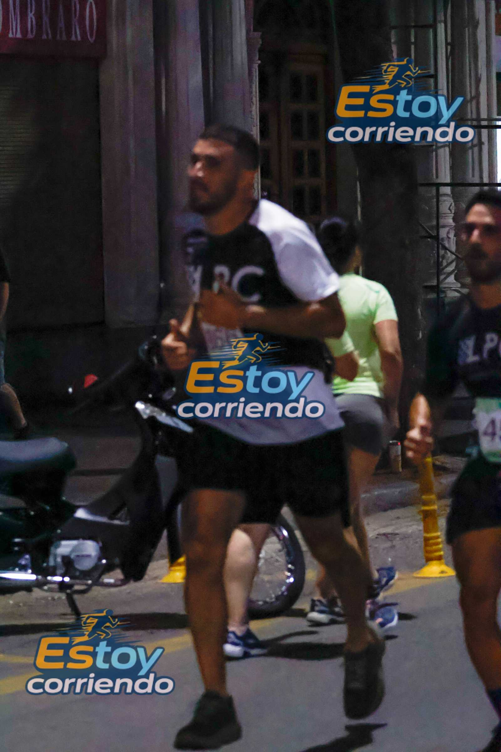 Foto #4 - maraton nocturna leandra barros