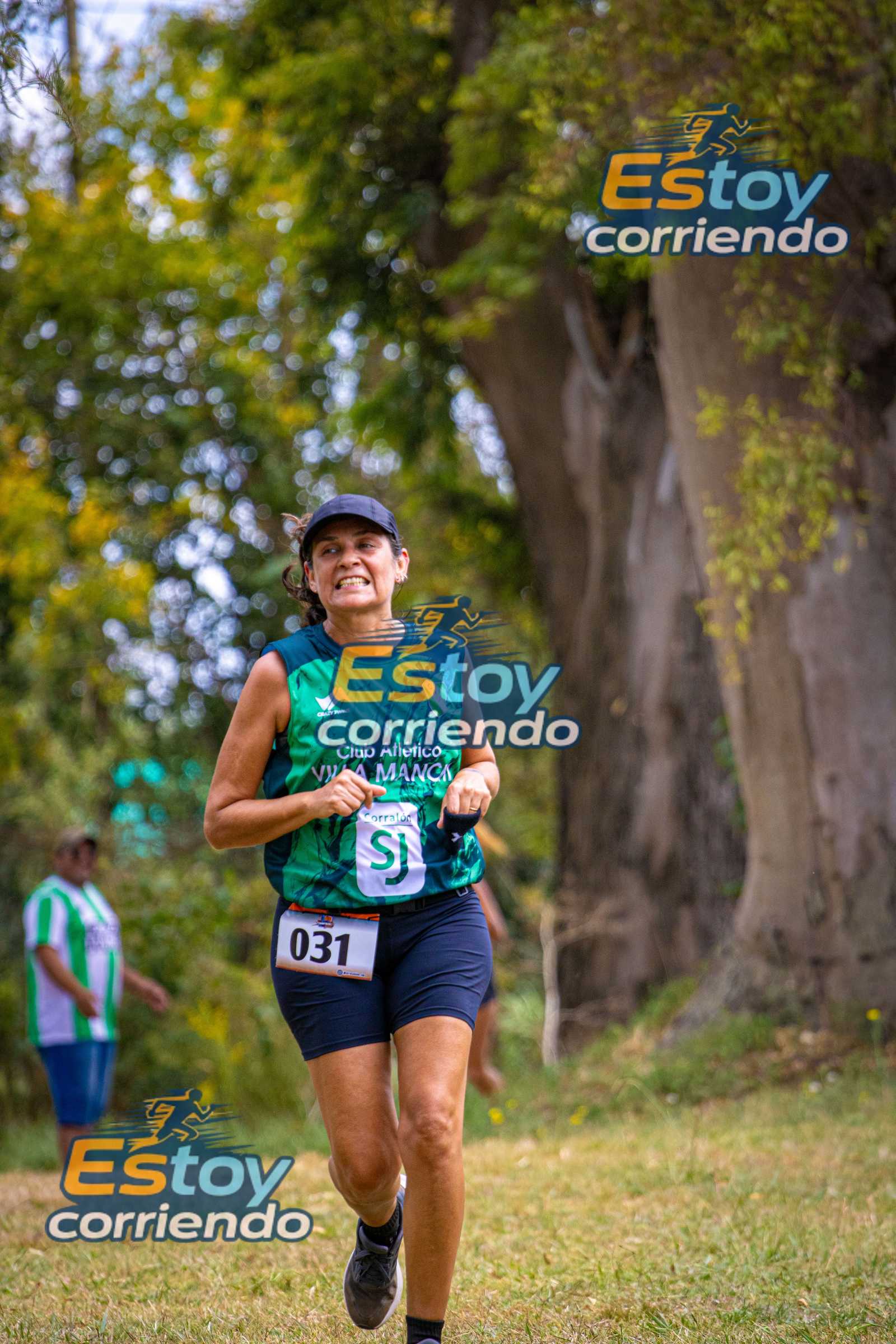 Foto #031 - Villa Manchi corre